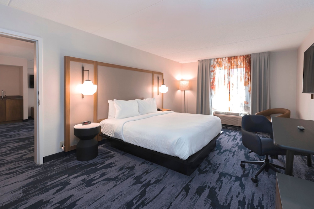 Fairfield Inn By Marriott Evansville West 12/23