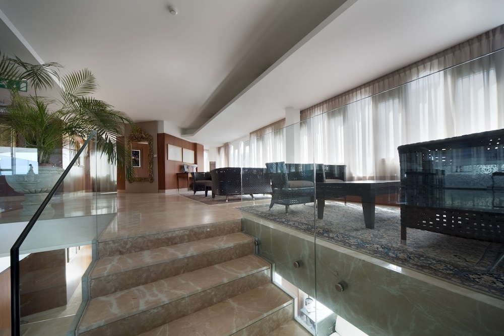 City Hotel 44/62