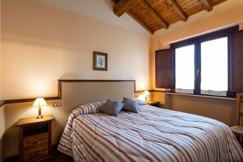 Il Poggio Degli Olivi 3/50