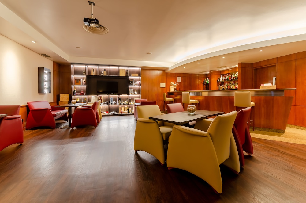 Roma Hotel Lisbon 25/50