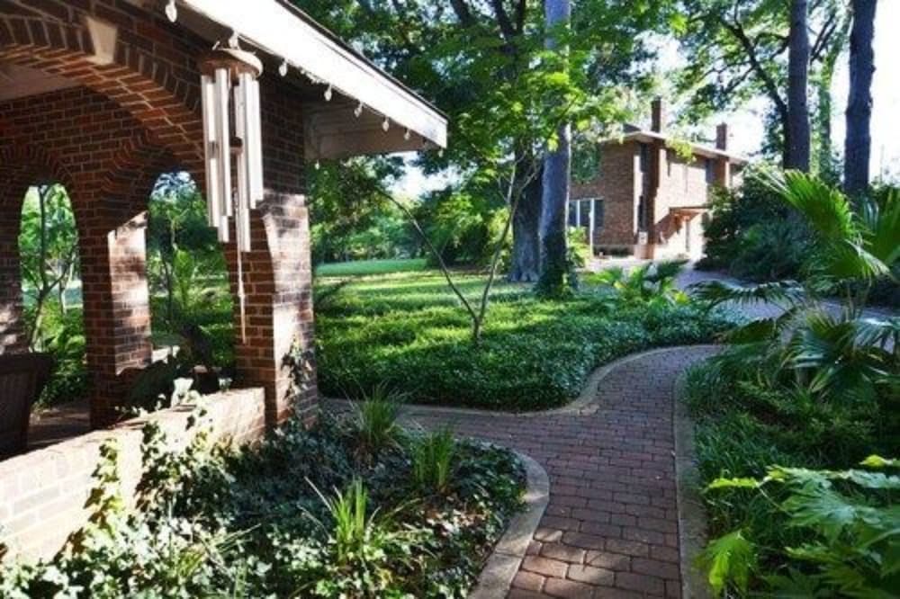 Far View - A Bed & Breakfast Estate 36/50