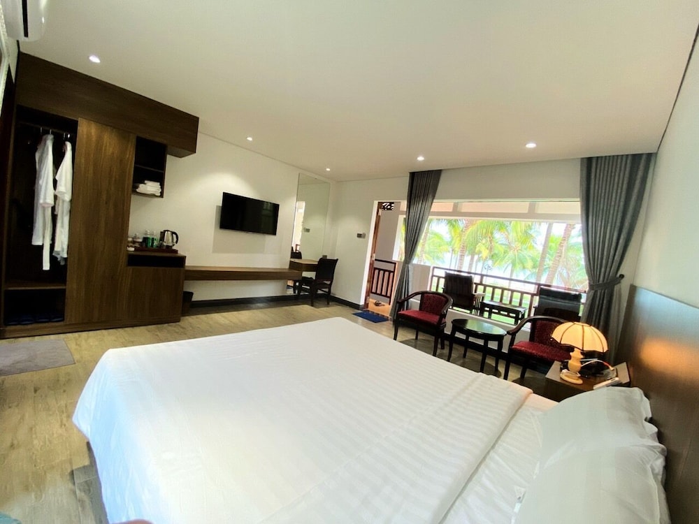 Suite, Bungalow, Beach Front