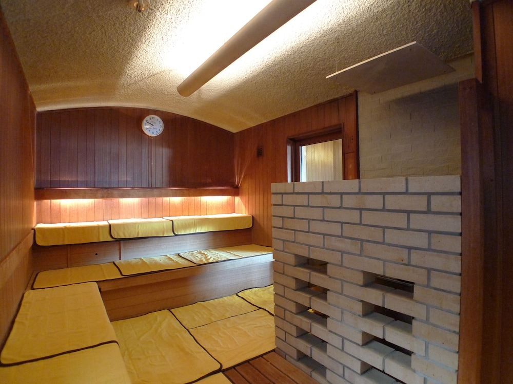 KOZANTEI UBUYA 18/50