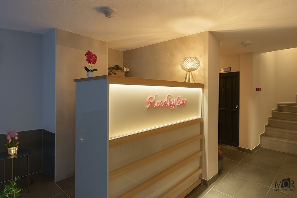 Magia Hotel 7/48