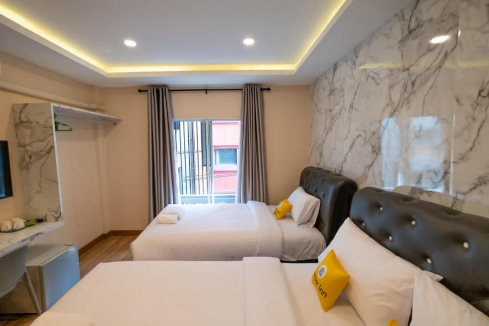Amber Inn Bangkok 11/50