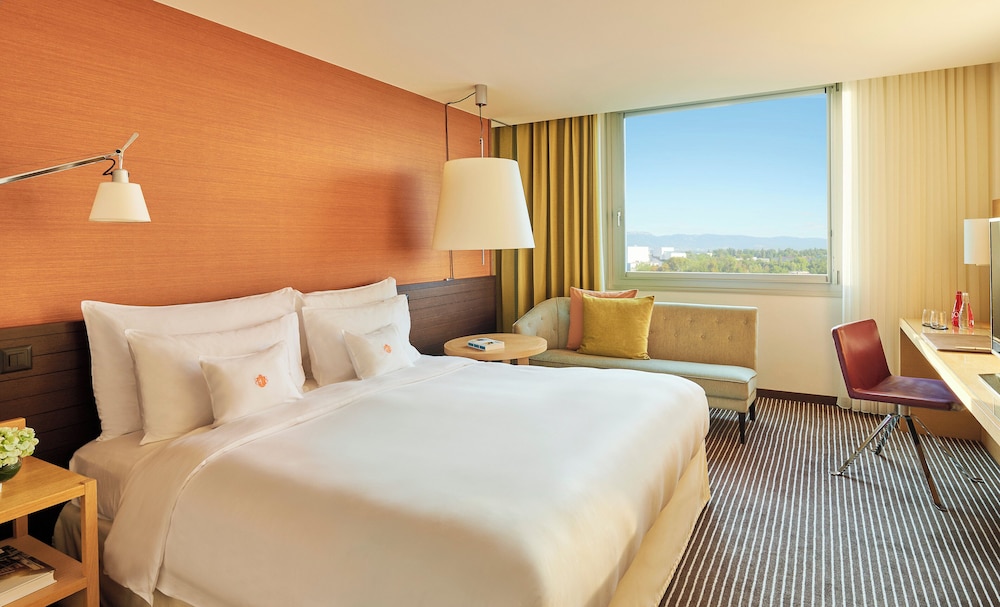 Premium, King Bed