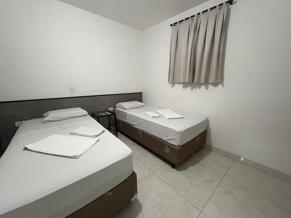Hotel Paddock 14/55