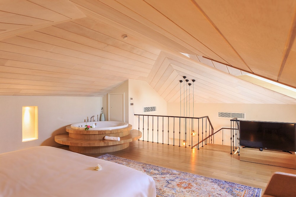Penthouse Suite, King Bed، Ecclesia Boutique Hotel - Adults Only 6/8