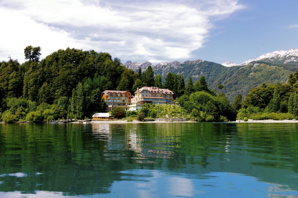 Correntoso Lake And River Hotel 5/78