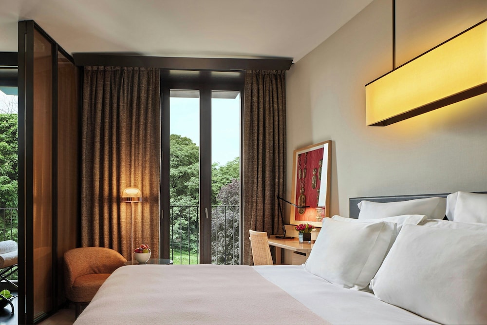 Room at Bulgari Hotel Milano, MILAN