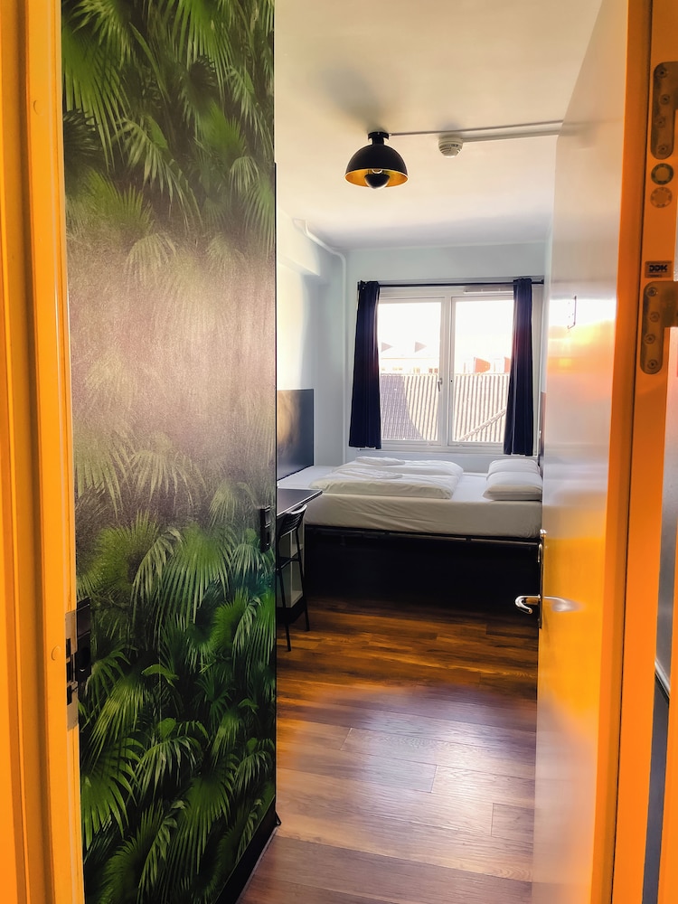 ROOM, DOUBLE BED, PRIVATE BATHROOM