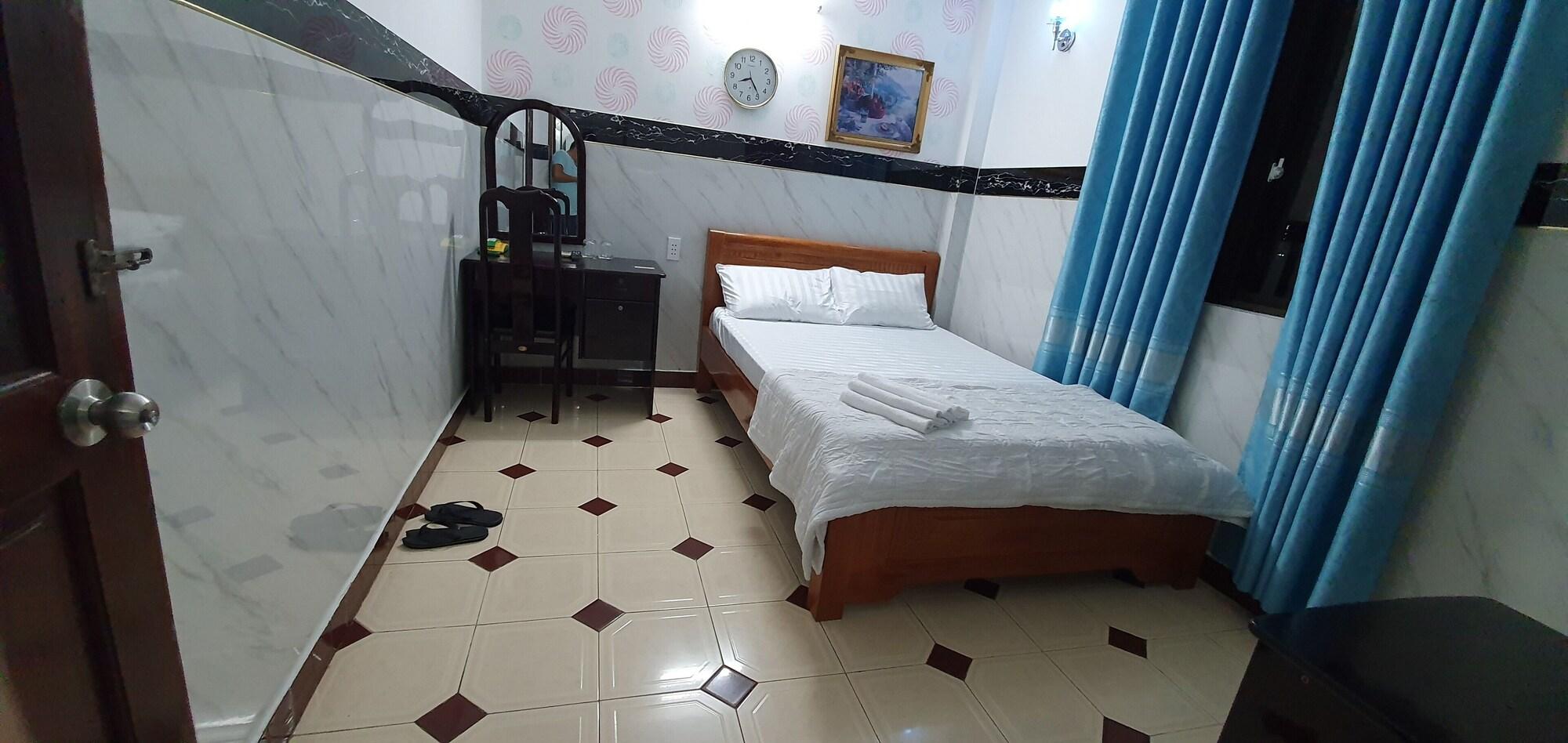Thanh Lan Hotel 29/98