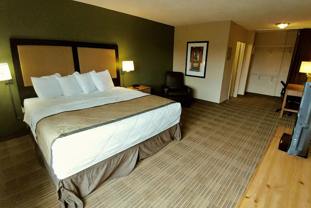 Extended Stay America Suites Norwalk Stamford 20/64