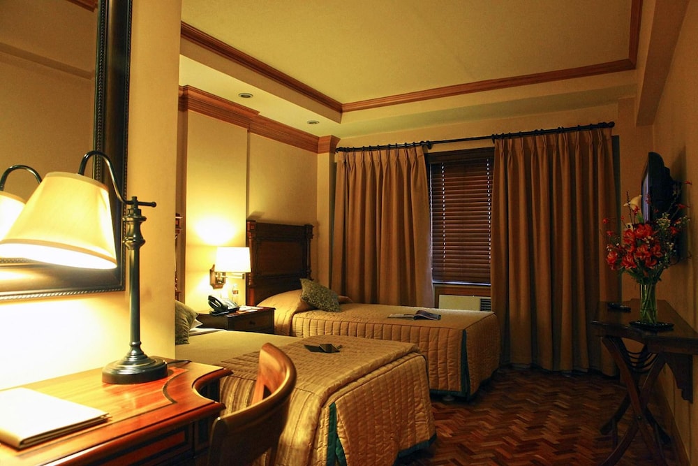 Herald Suites 32/50