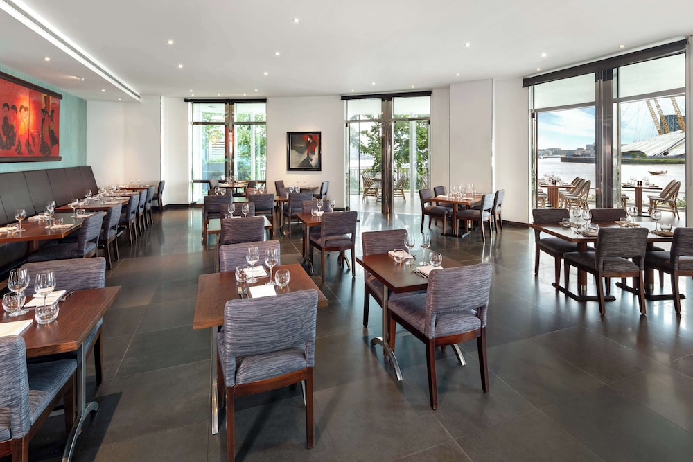 Radisson Blu Hotel, London Canary Wharf East 61/74