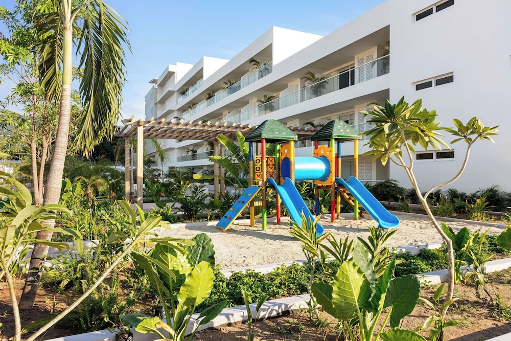 Wyndham Santa Marta Aluna Beach 66/75