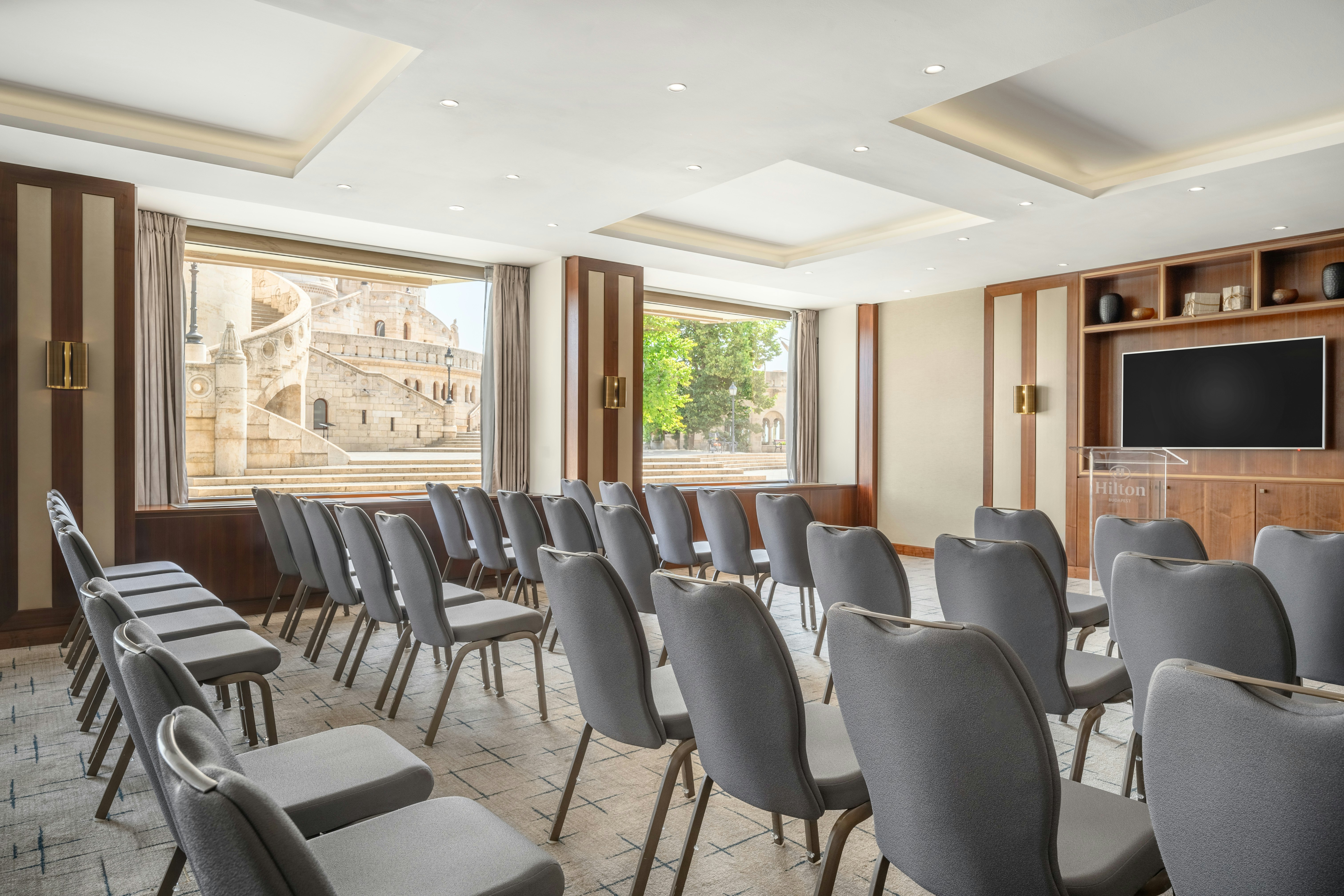 Hilton Budapest Hotel 74/82