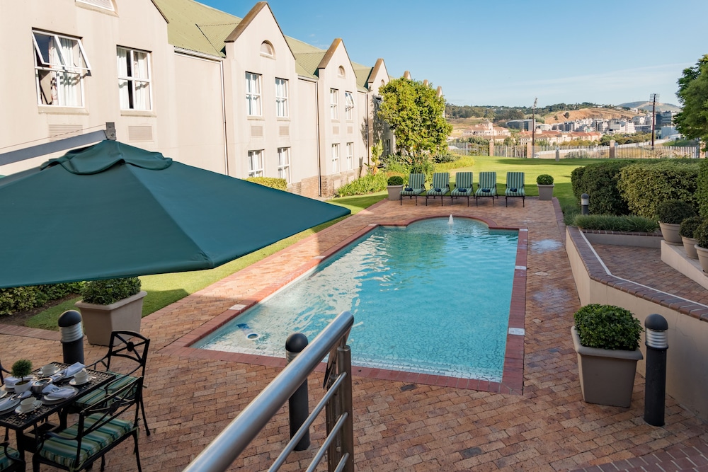 Town Lodge Bellville 23/38