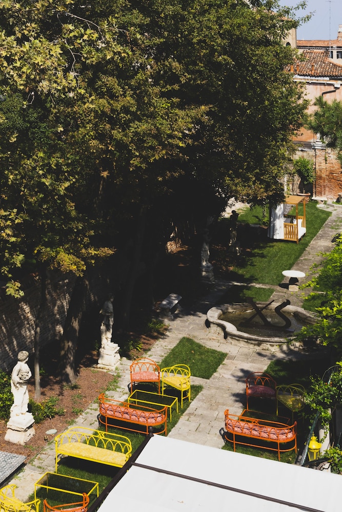Excess Venice Boutique Hotel & Private Spa 71/79
