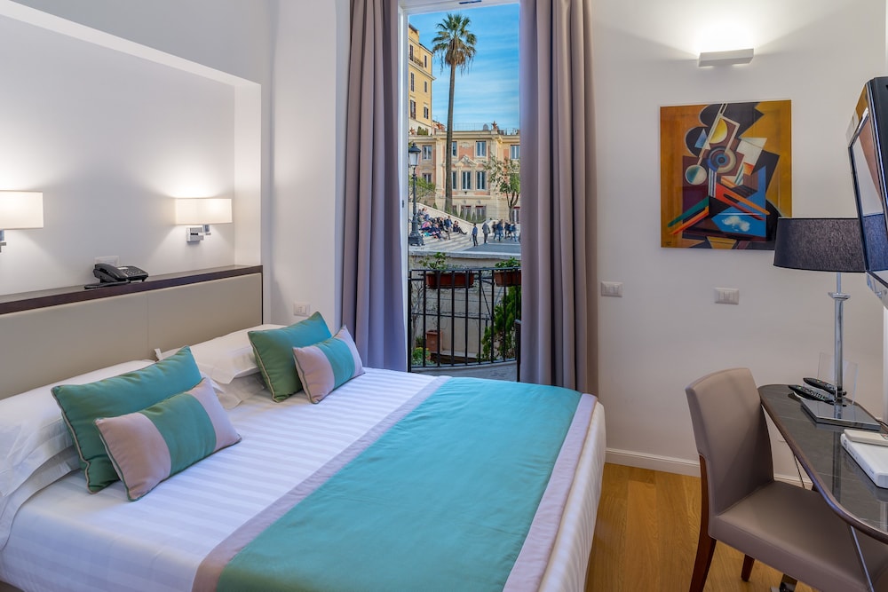 DELUXE, DOUBLE BED, CITY VIEW, BALCONY