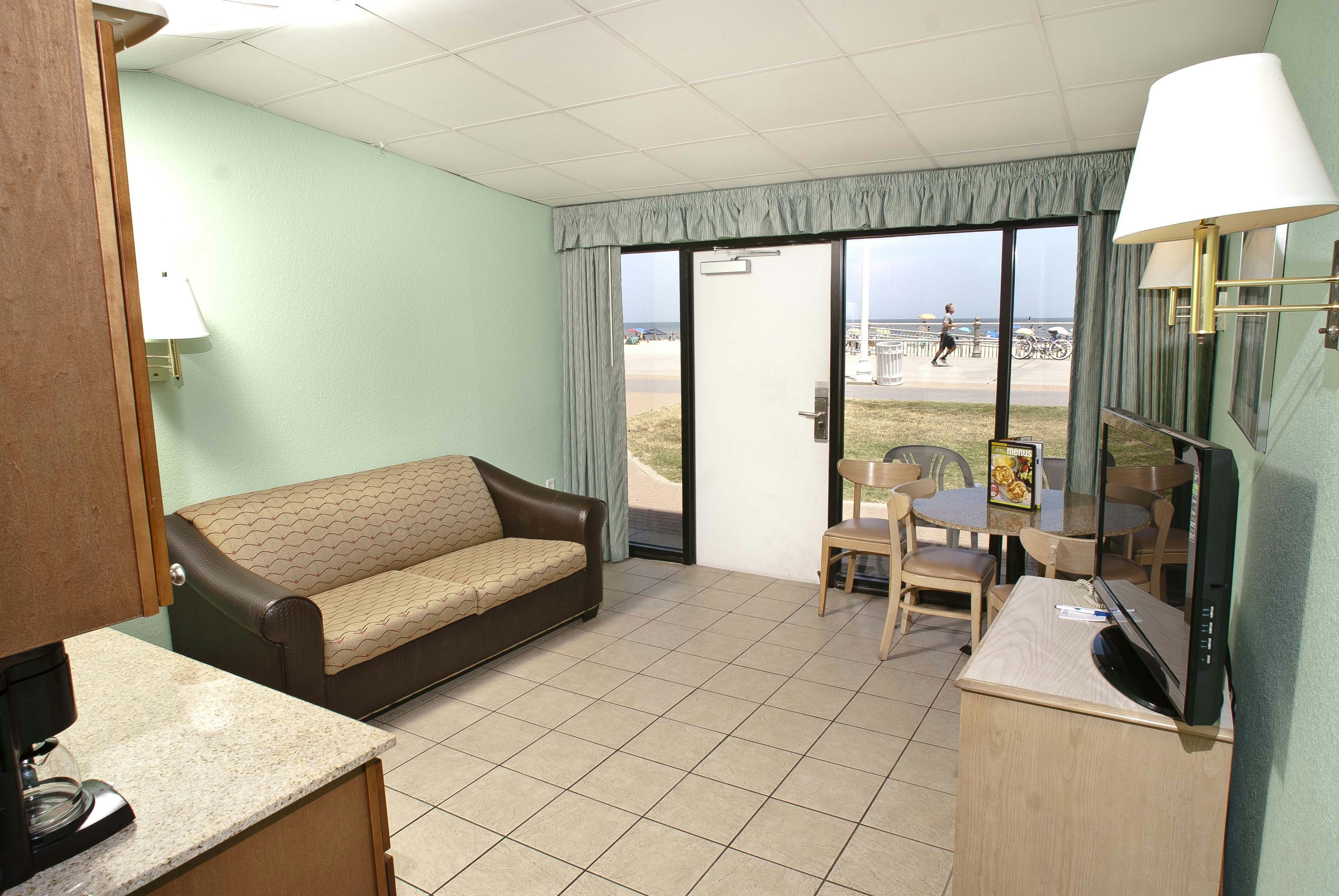 Schooner Inn 29/39