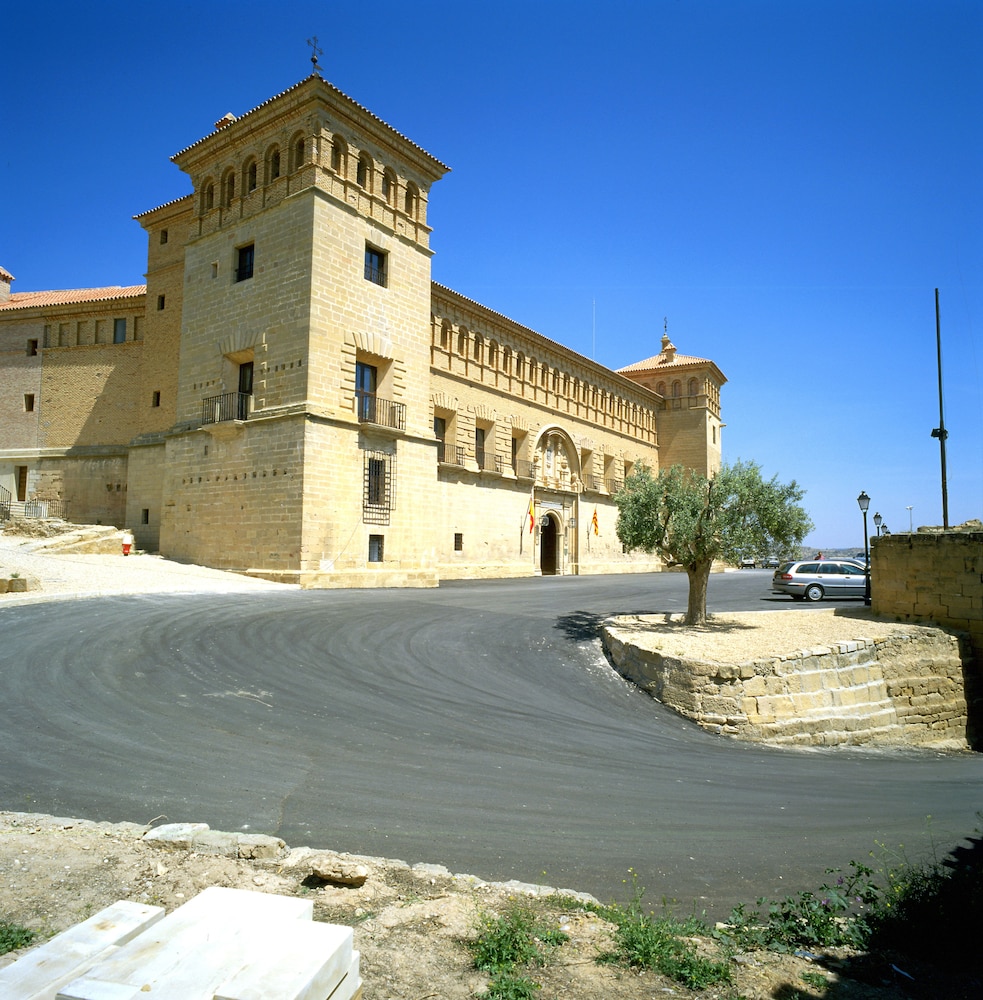 Parador De Alcaniz 43/50