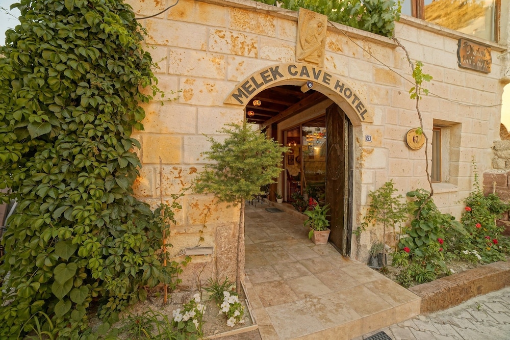 Melek Cave Hotel 3/50
