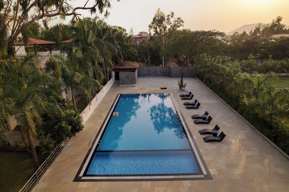 Sterling Stolen Heaven - Lonavala 47/55