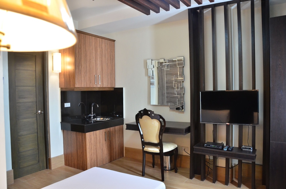 Oriental Zen Suites 41/50