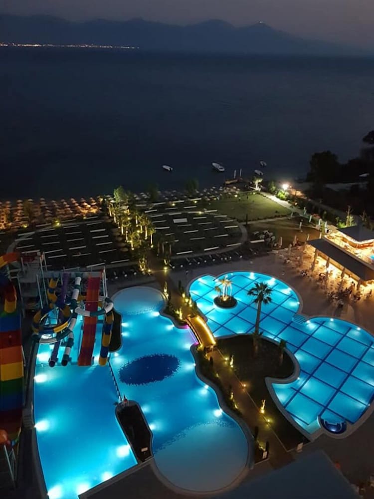 Liberty Kusadasi 70/72