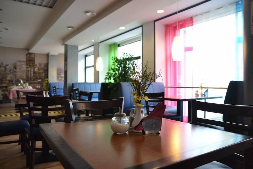 Center Hotel 47/62