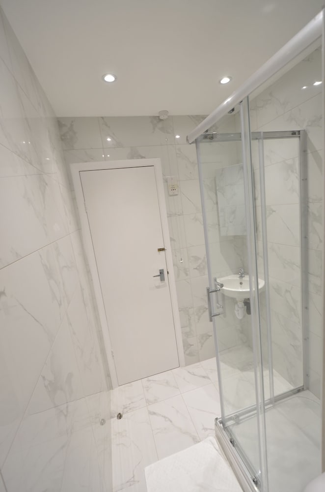 Amber Residence Hotel 10/50