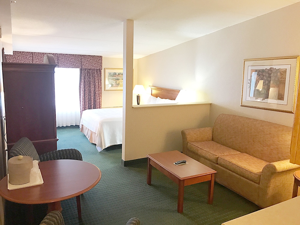 White River Inn and Suites 43/63