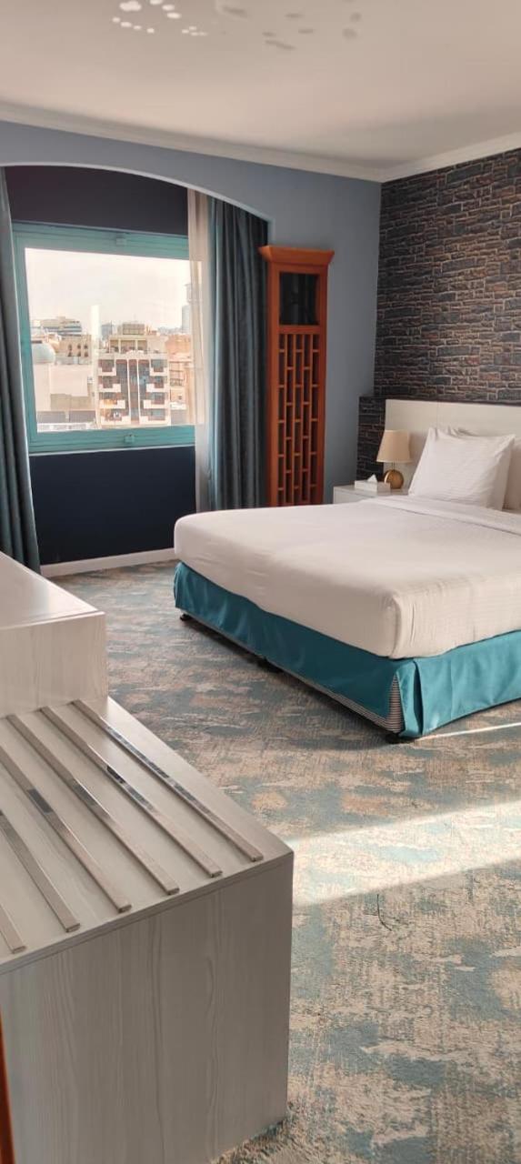 Suite Room King with Heritage View