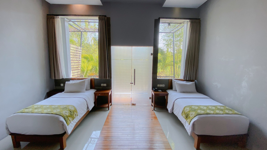 Garden, Deluxe