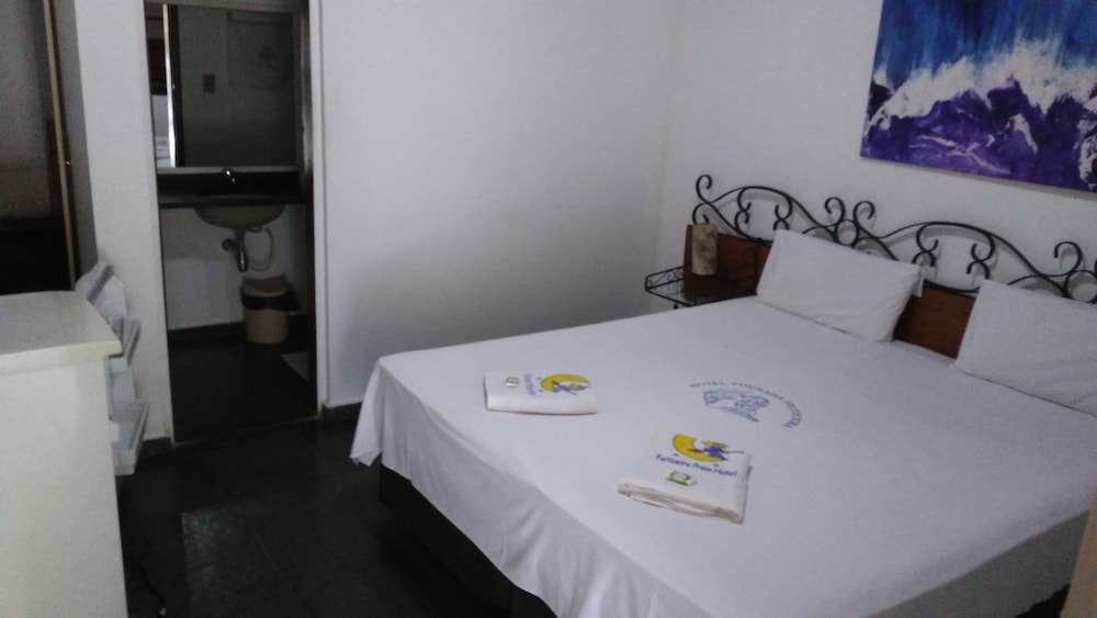 Feiticeira Praia Hotel 67/79
