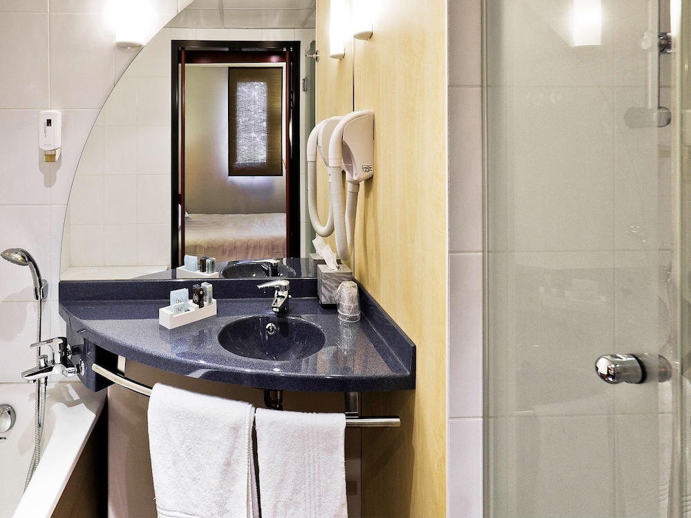 Novotel Suites Clermont Ferrand Polydome 30/72