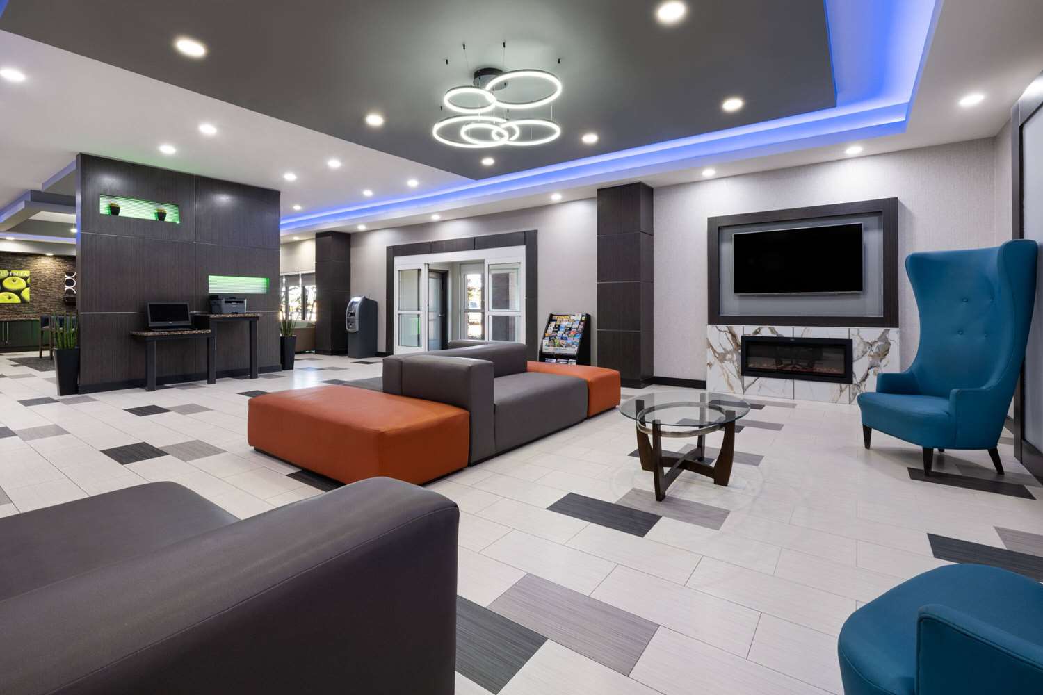 La Quinta Inn & Suites by Wyndham Muskogee 24/37