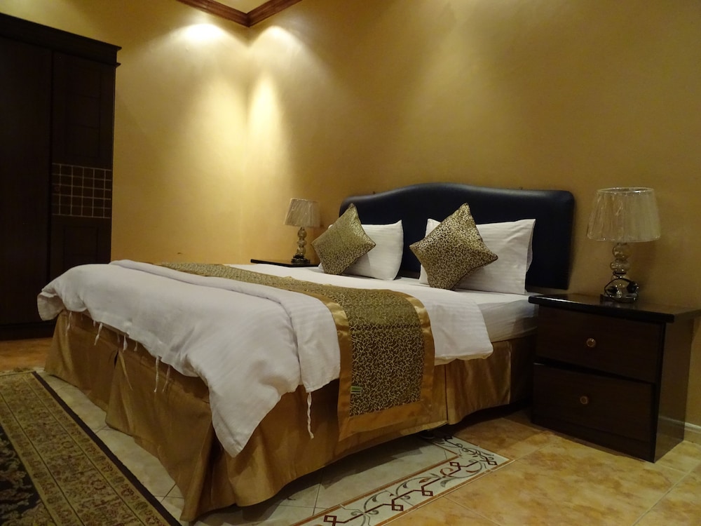كومفورت إن تعاون(Comfort Inn Taawn) 15/53