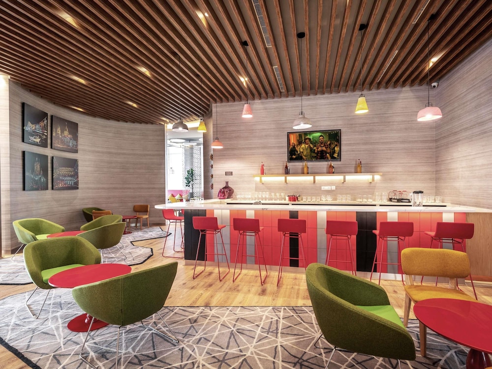 Ibis Kolkata Rajarhat 64/76