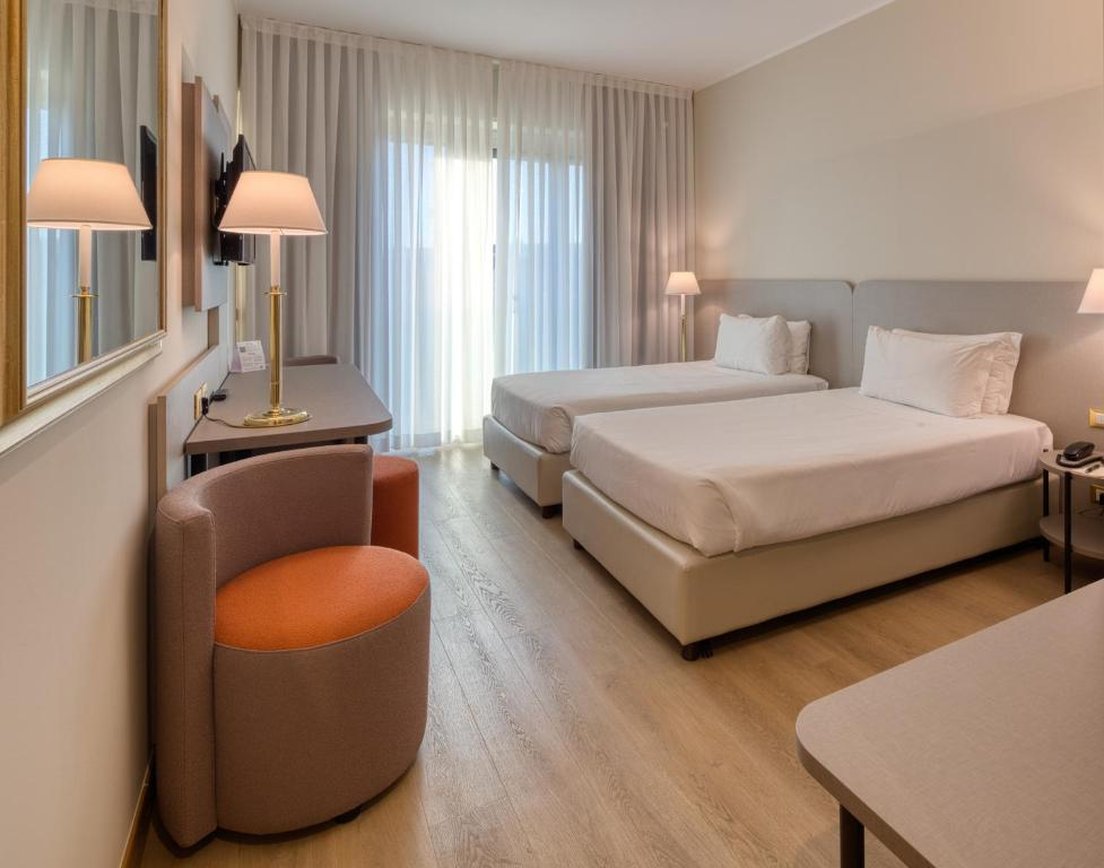 Hotel Nasco 32/62
