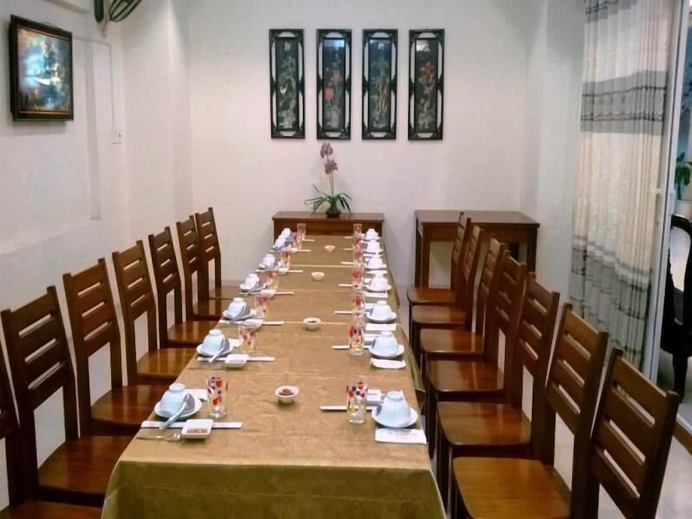 Hoang Yen Canary Hotel 58/66