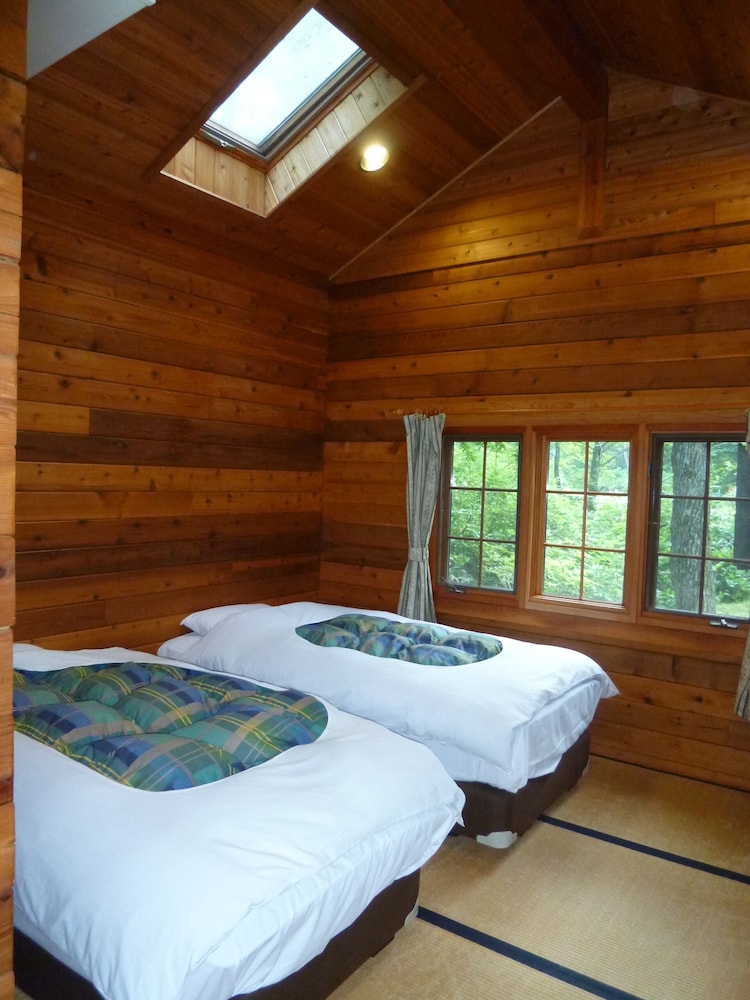 Hakuba Brownie Cottages & Condominiums 10/50