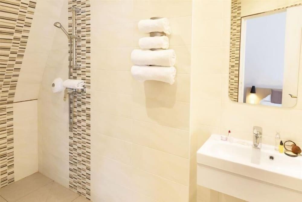 Hotel Le Saint Germain 32/33