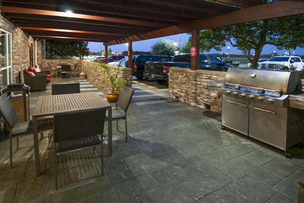 Towneplace Suites Baton Rouge Gonzales 33/41