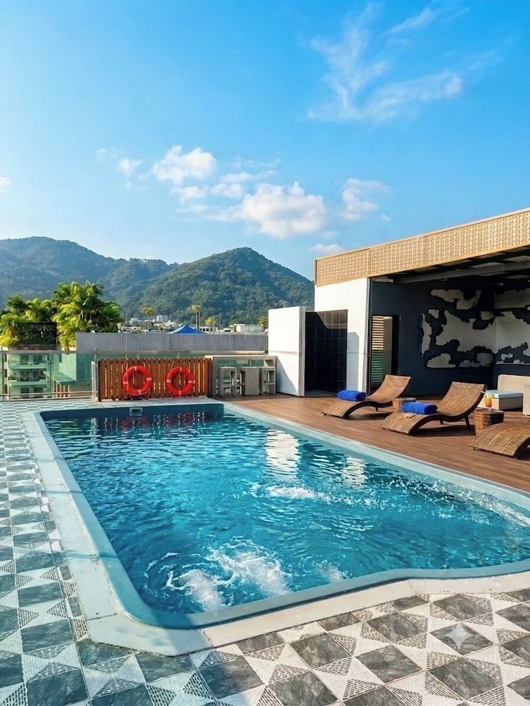Aspira Central Patong 6/60