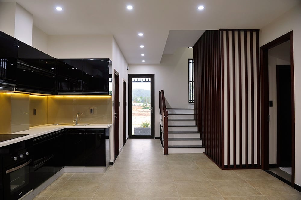 Kosmos Phu Quoc Villa 12/26
