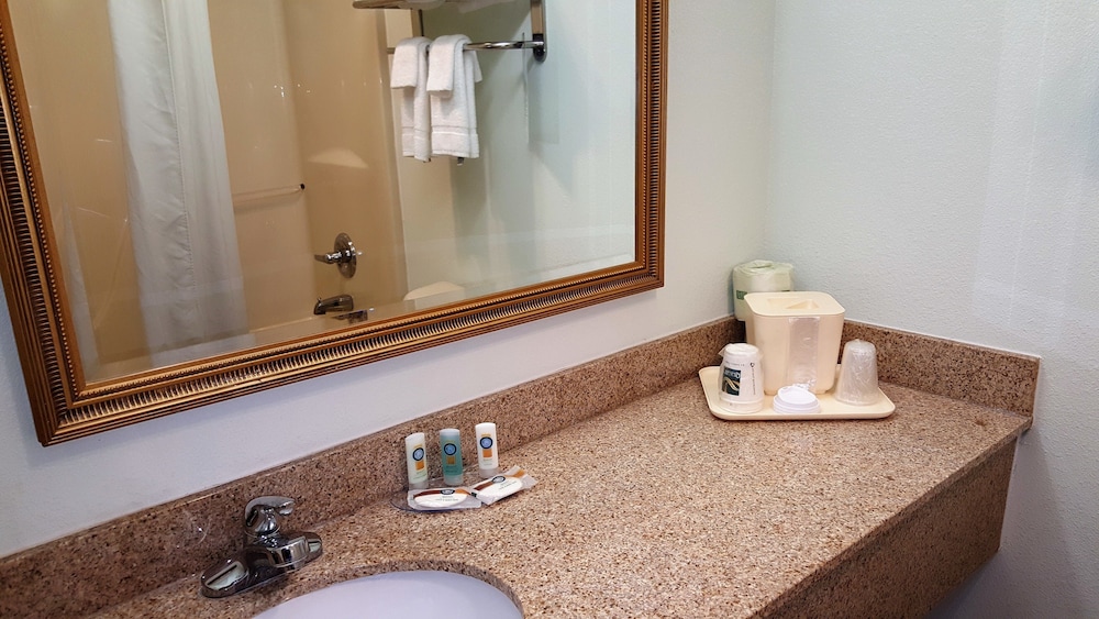 Quality Inn Pontiac 29/52
