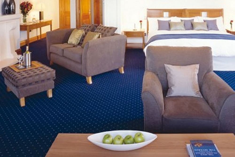 Garryvoe Hotel 34/53