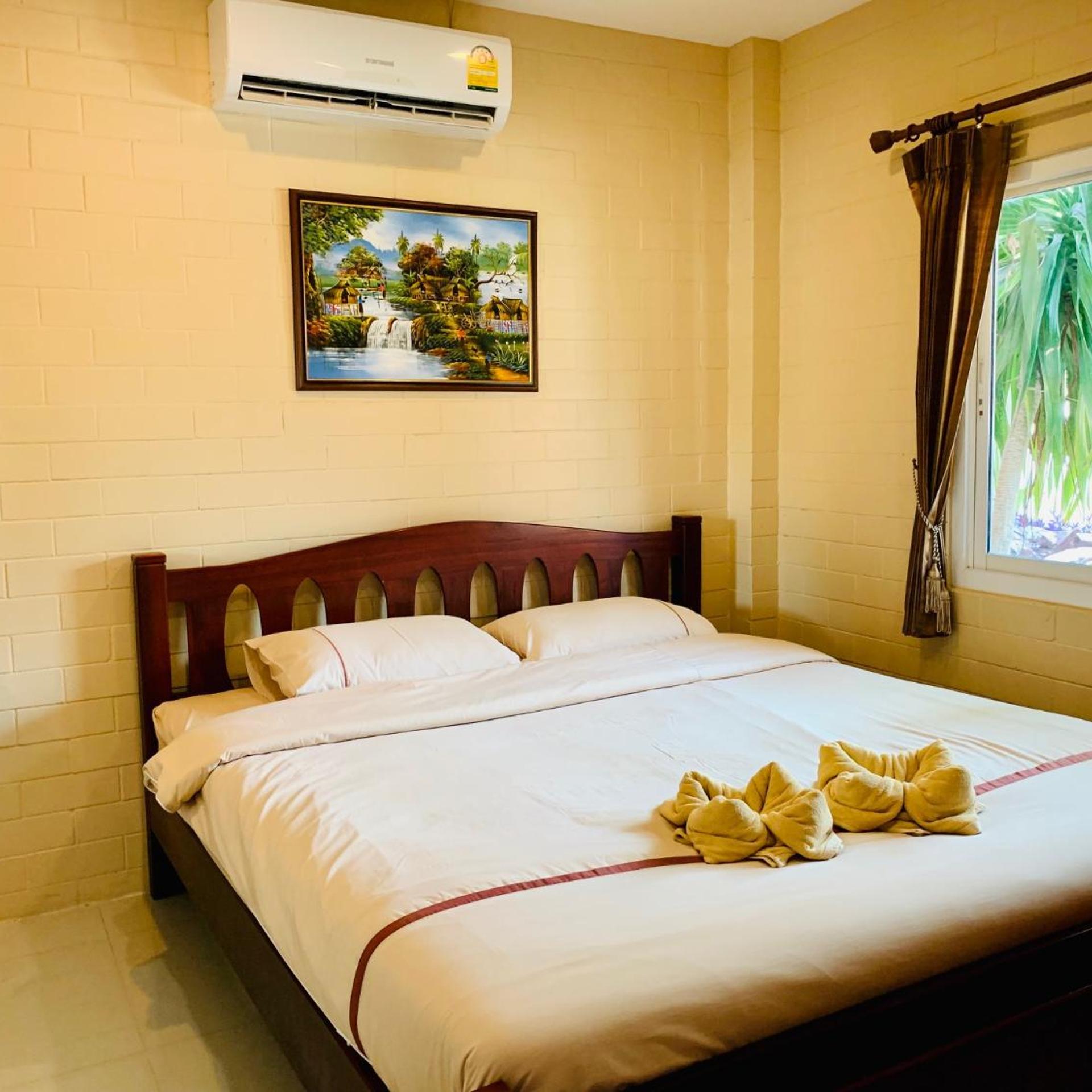 Benwadee Resort Pattaya 11/55